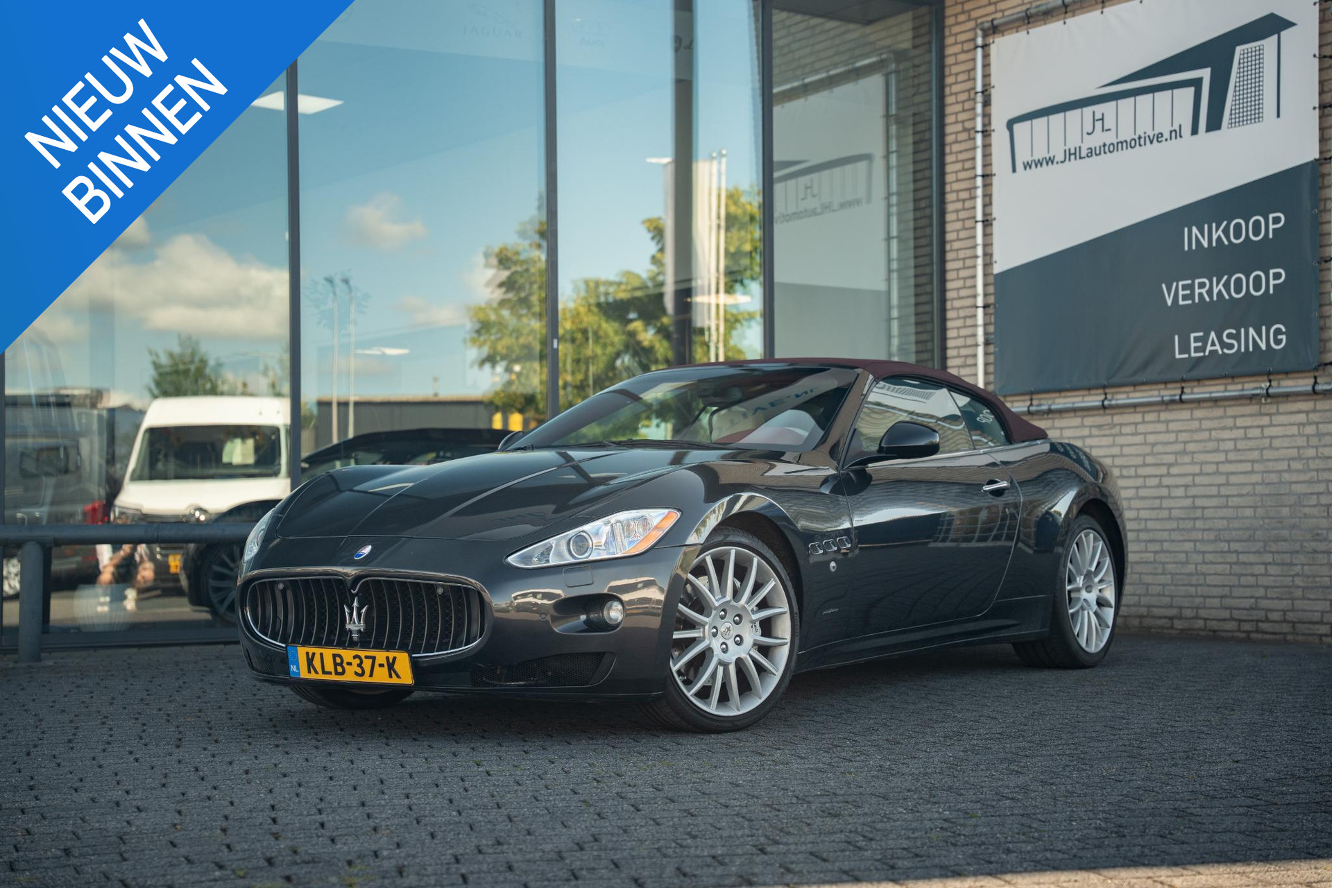 Maserati GranCabrio 4.7 V8*NL AUTO*1e EIGENAAR*CARBALHO*BOSE*UNIEK*